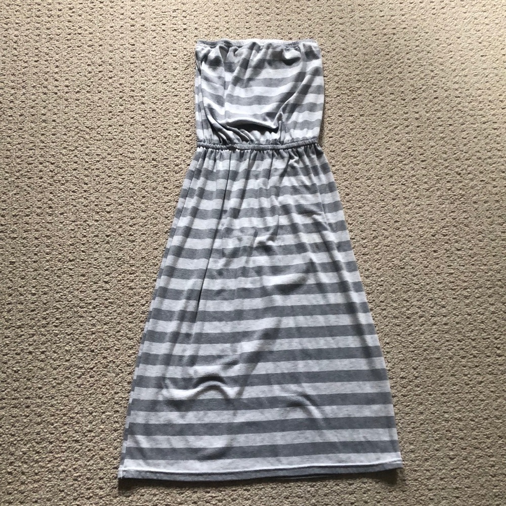 Grey Striped Strapless Maxi XS/S